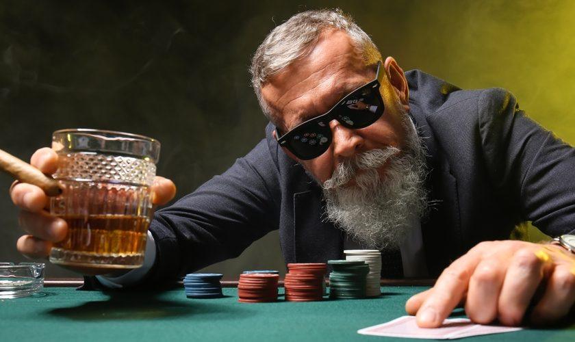 Gambling Psychology: How Australians Can Stay in Control While Playing at All Crown Casinos